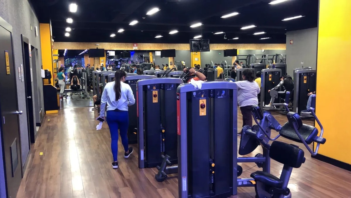 La sucursal de Smart Fit Tlatelolco fue desalojada tras la muerte de una mujer. | TotalPass