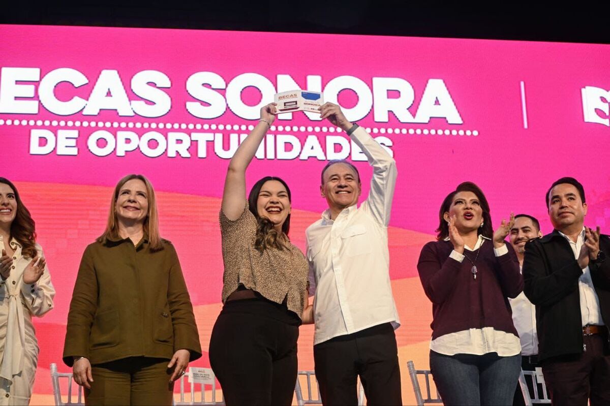 Además, se han distribuido más de 19 mil tarjetas SIM para estudiantes universitarios de instituciones públicas.