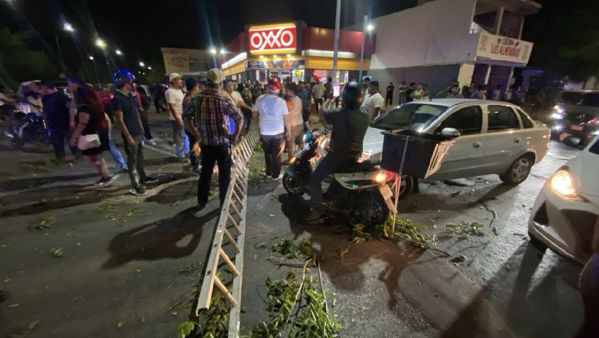Habitantes de Playa del Carmen se vieron afectados por el apagón en el municipio. | Especial