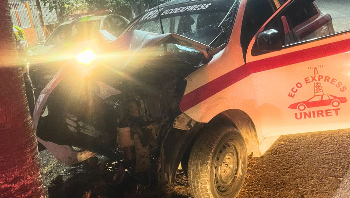 El accidente ocurrió sobre el  bulevar Margarita García de Guerrero. | Especial