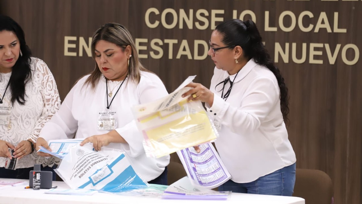 La consejera presidenta calificó de histórico e inédito el número de observadores electorales en Nuevo León. / Luis Guerra