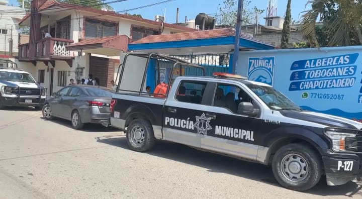 Joven muere en balneario de Huejutla. (Wendy Salazar)