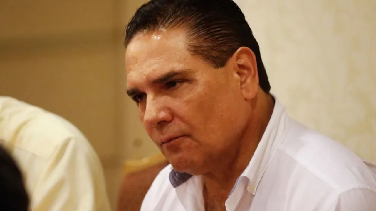 Jueza ordena a Silvano Aureoles cumplir medidas para mantener suspensión