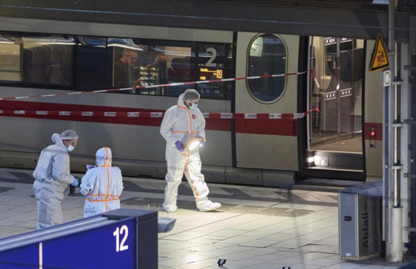 Más de una decena de personas que resultaron heridas (Foto: AP)