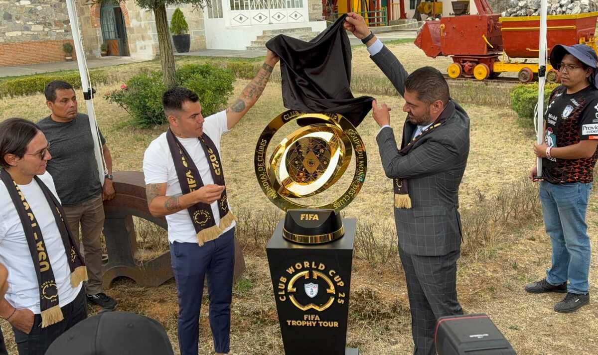 Trofeo de la Copa Mundial de Clubes. (Especial)
