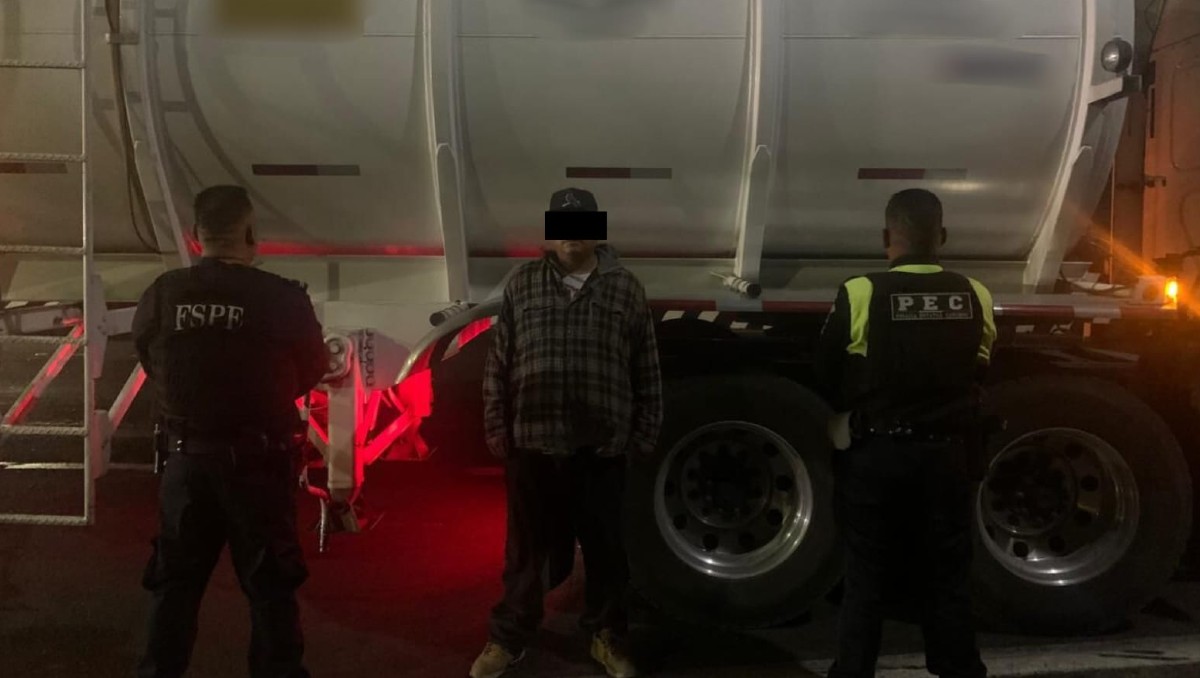 Aseguran diésel ilegal en Guanajuato.