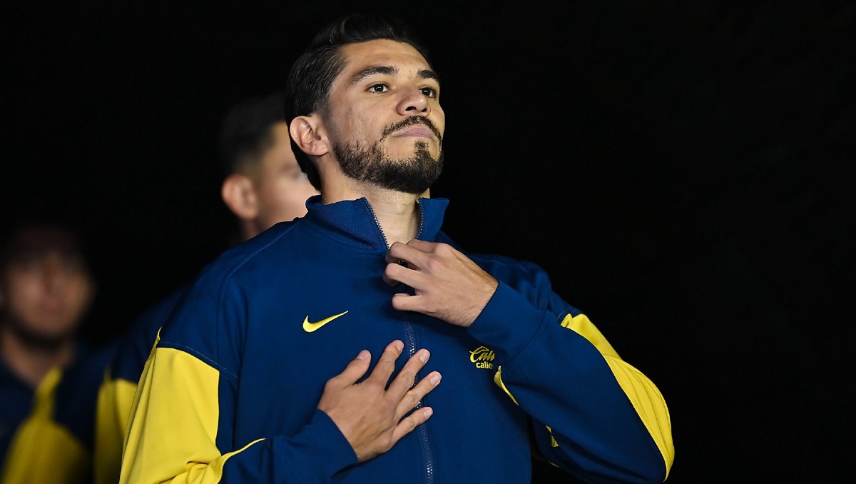 Henry Martín sale lesionado en la final (Imago7)