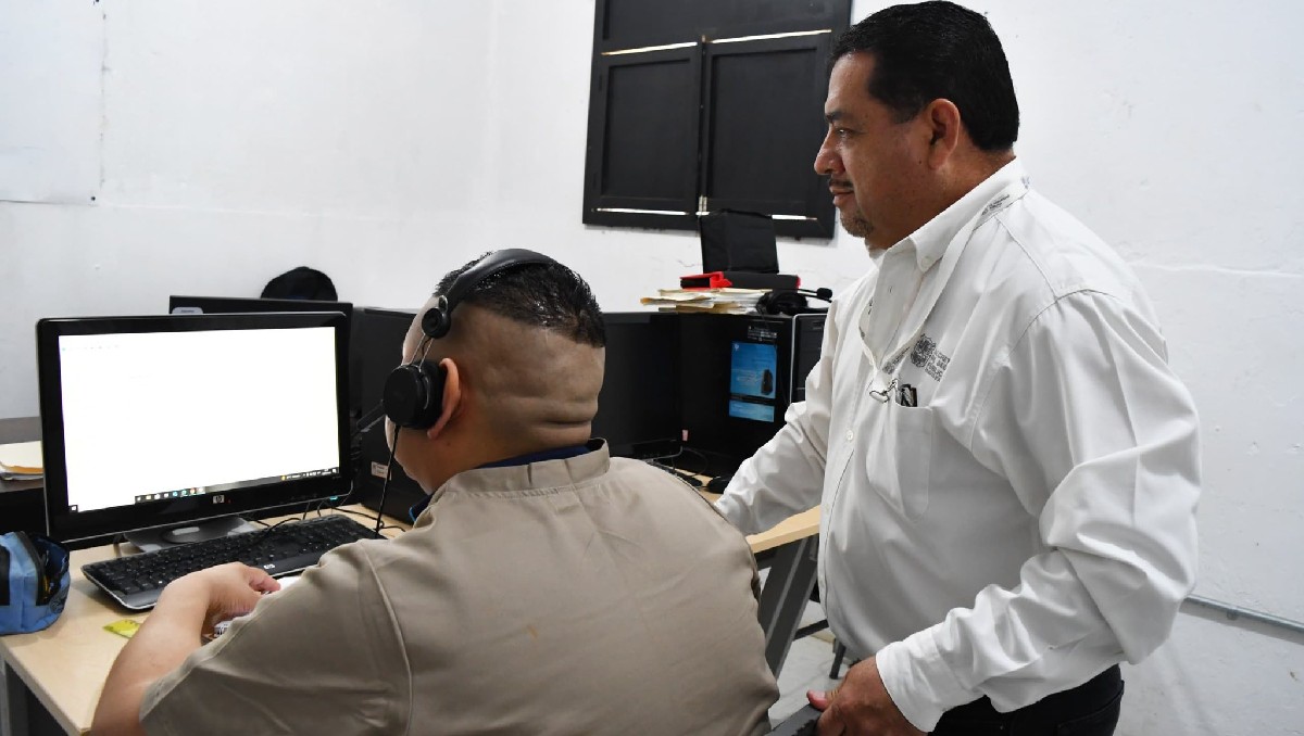 Juan Carlos ‘’N’’, estudia vía remota la carrera impartida por catedráticos del Instituto Tecnológico de Ciudad Victoria
