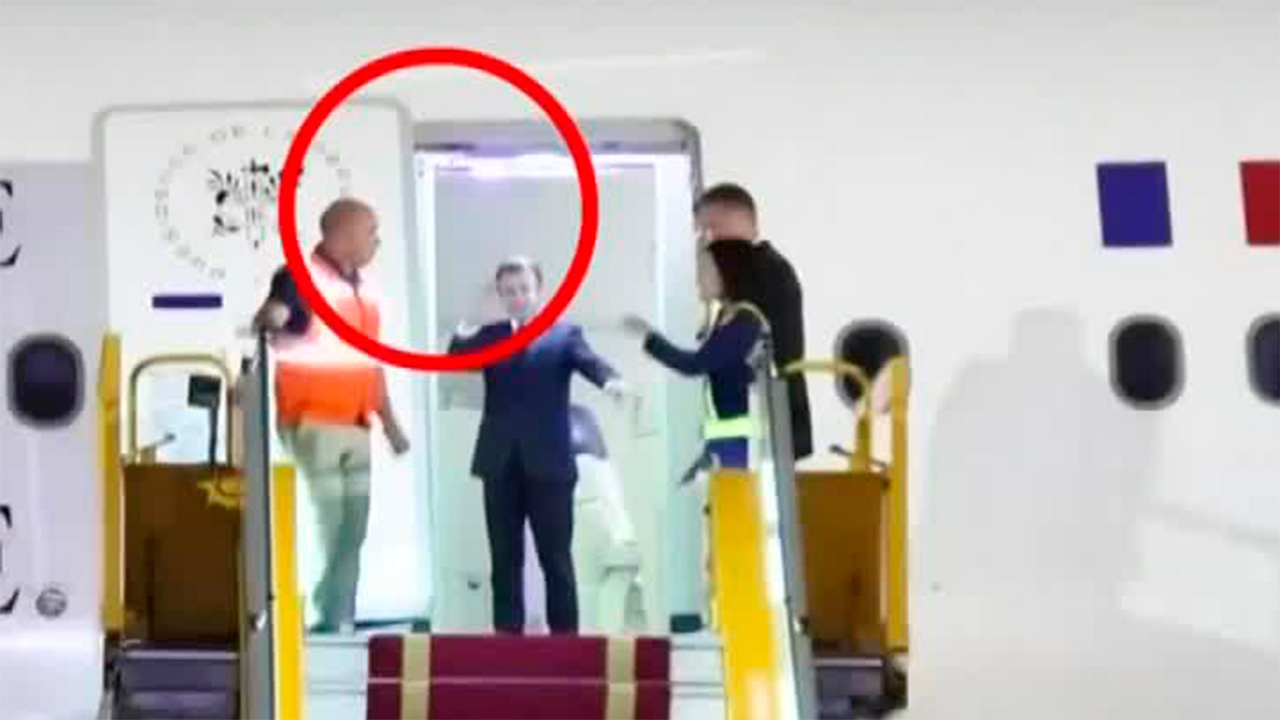 Captan en VIDEO momento en que Brigitte Macron da manotazo a Emmanuel Macron