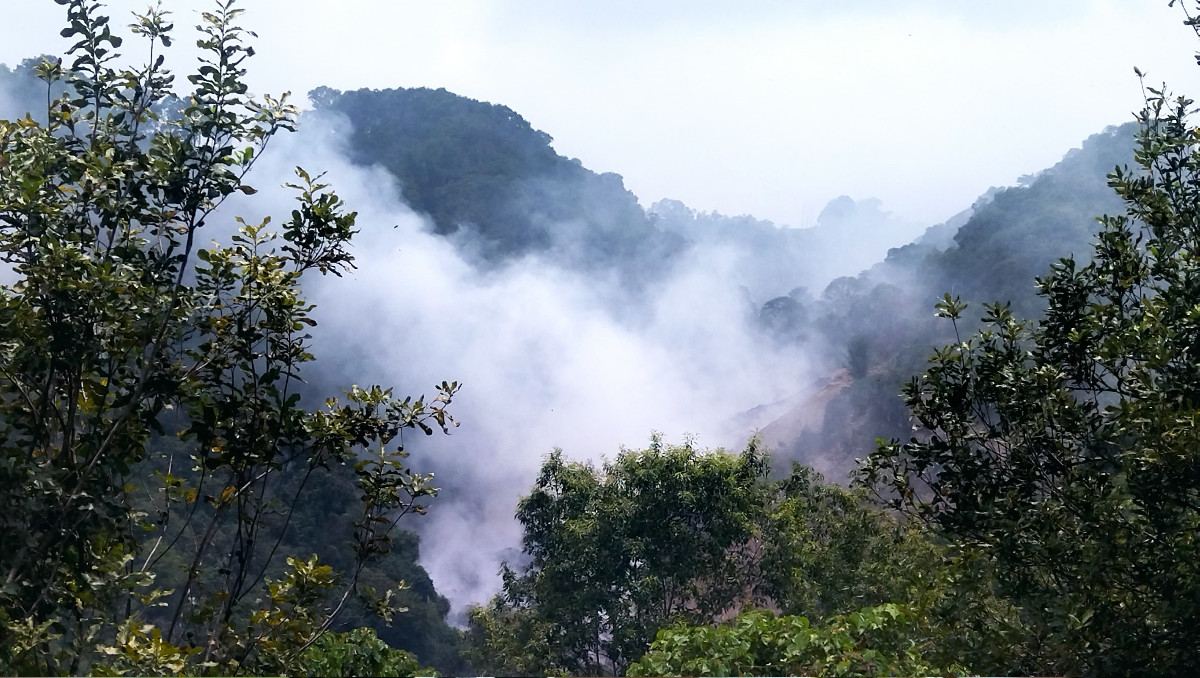 Incendio en tiradero de Xicotepec | Verónica López
