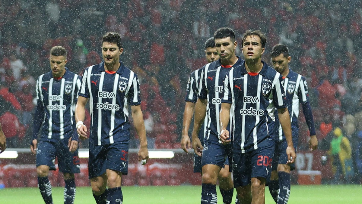 Jugadores de Rayados regresan a la actividad y realizan pruebas médicas (Imago7)