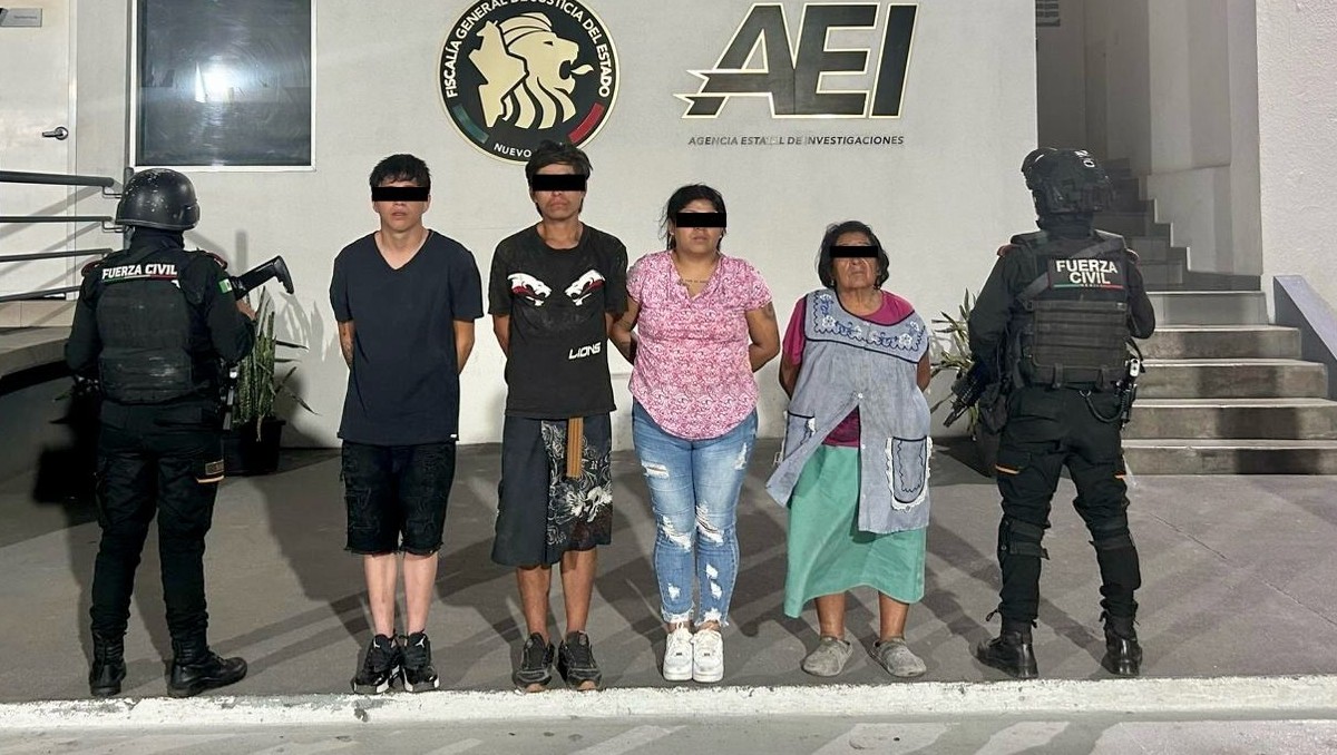 En el operativo se detuvo a 9 hombres y 4 mujeres. Foto: Especial