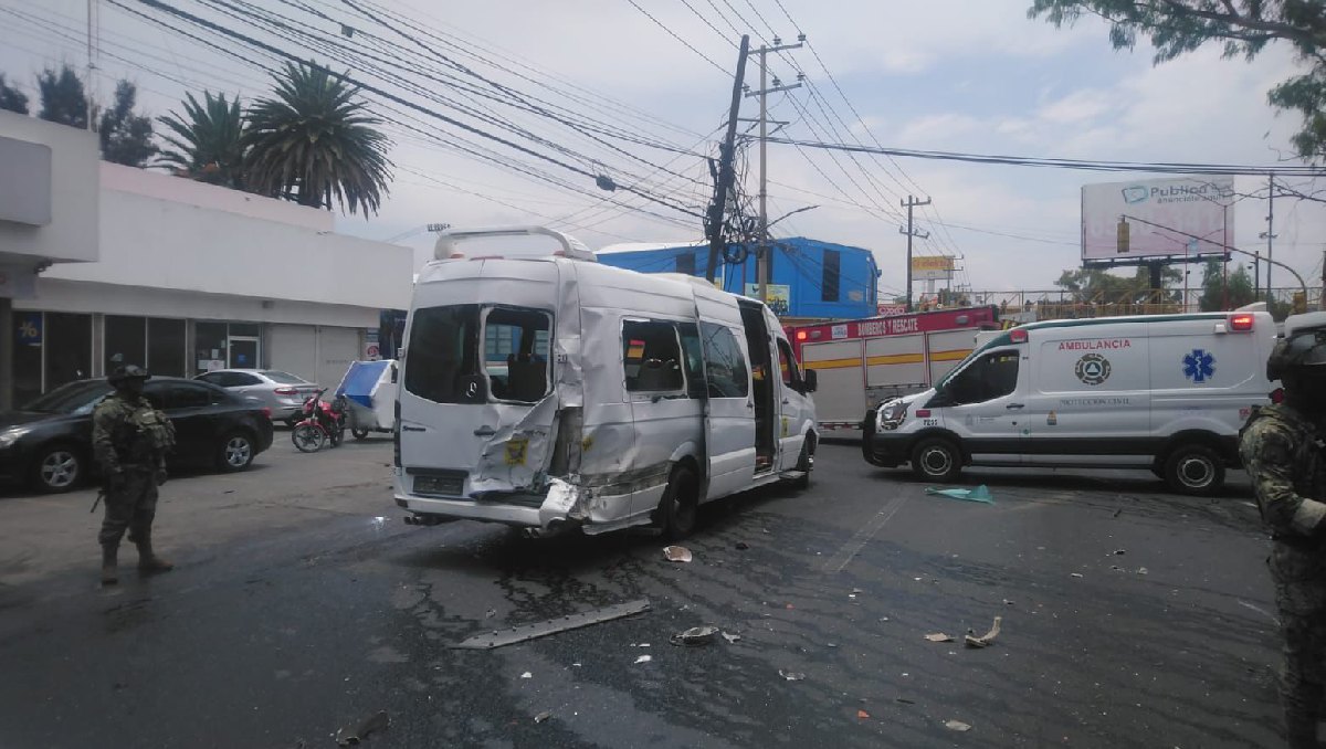 Cuatro de las personas accidentadas presentan heridas graves. Foto: (Especial)