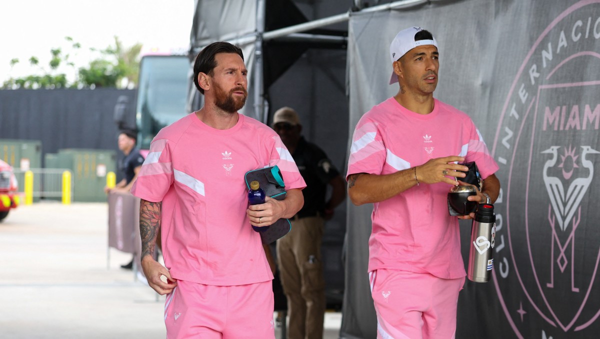 Leo Messi y Luis Suárez fundan el Deportivo LSM, equipo que competirá en Uruguay (Reuters)