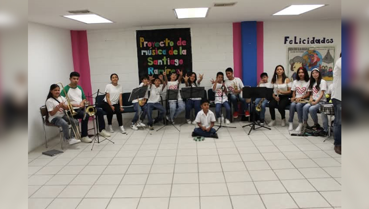 El programa se divide entre los instrumentos que se manejan con los chicos entre los 6 y 18 años de edad. (cortesía)