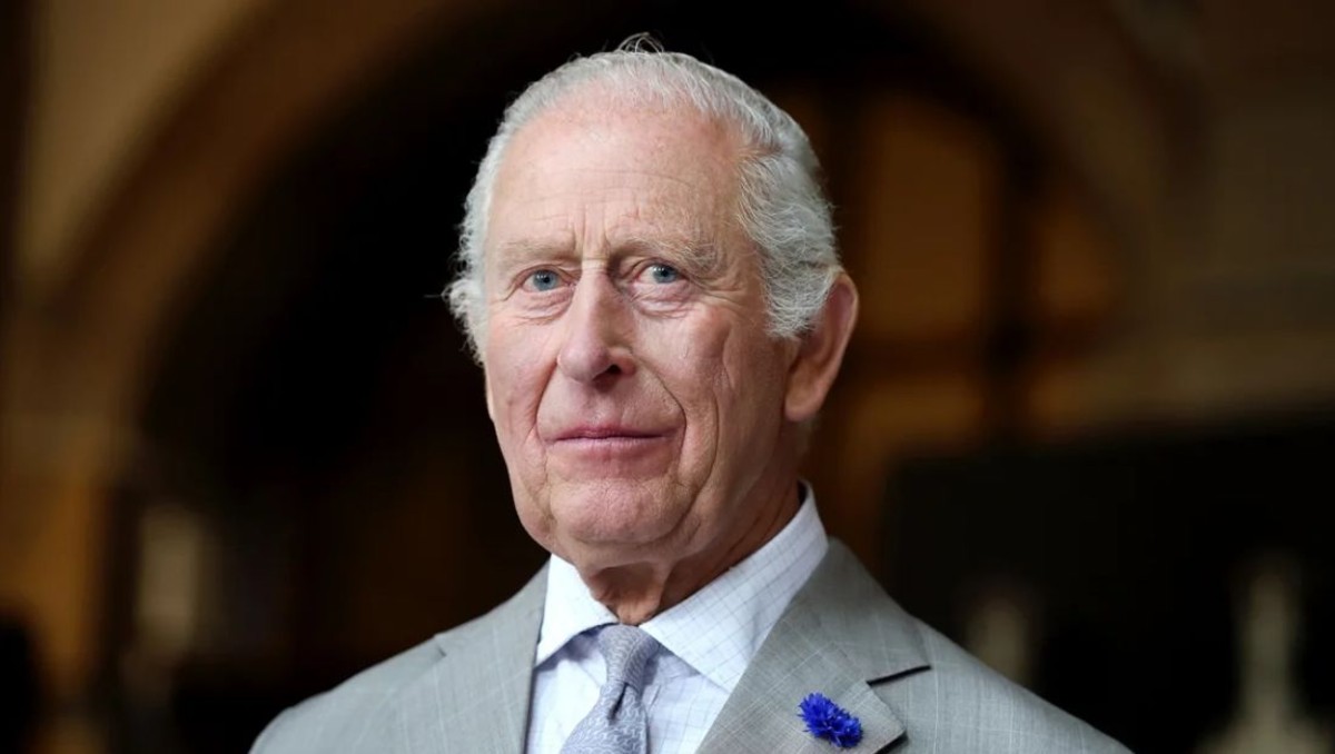 Rey Carlos III y William reaccionan al atropello masivo de Liverpool