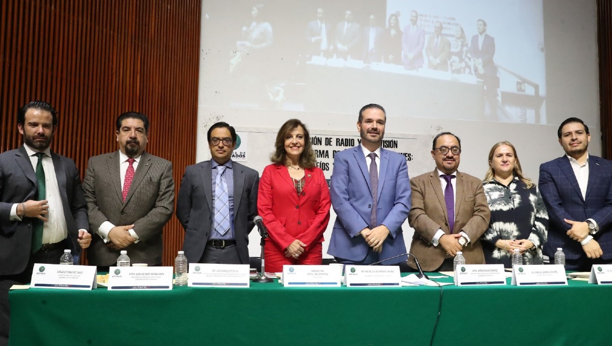 La Comisión de Radio y Televisión durante el foro "Reforma de Telecomunicaciones: Desafíos y Oportunidades". | Especial