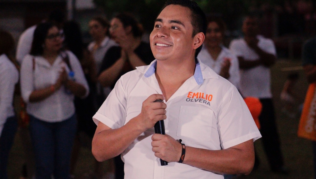 Emilio Olvera (MC) gana terreno en Poza Rica con su agenda de seguridad |