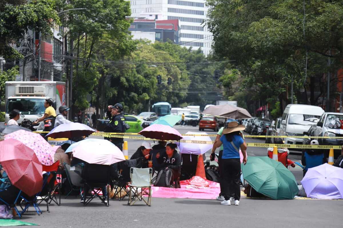 Bloqueo de la CNTE en Reforma. |  Foto: : Juan Carlos Bautista.