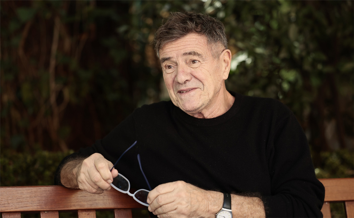 El escritor argentino Guillermo Saccomanno, ganador del Premio Alfaguara de novela 2025. (Foto: José Méndez | EFE)