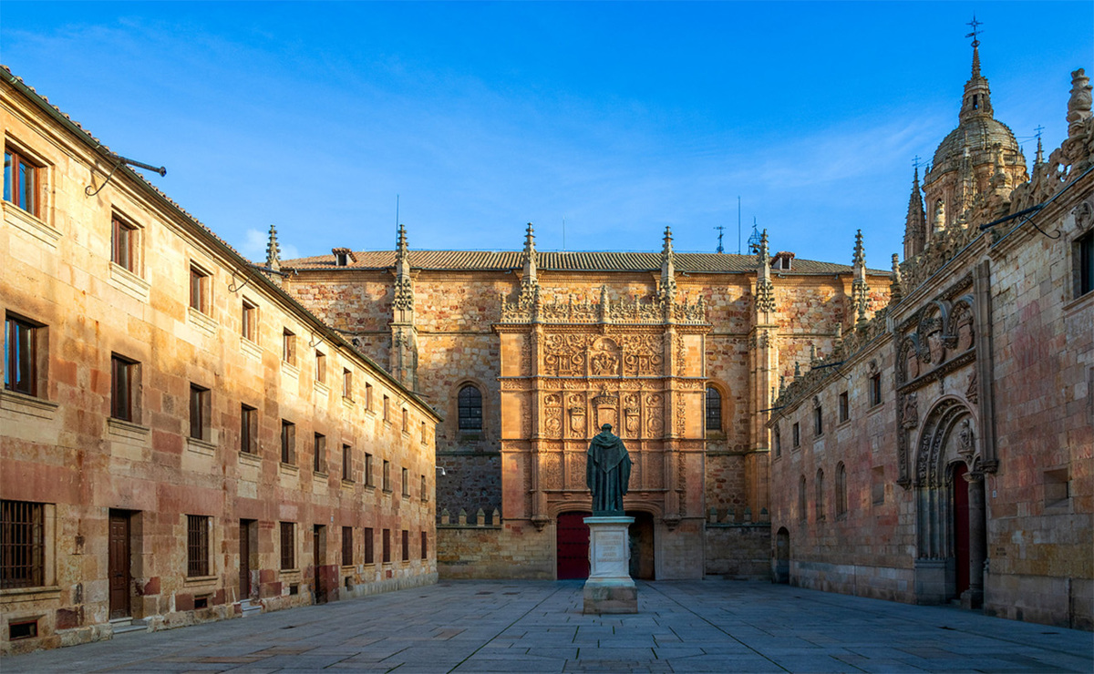 Fachada de la Universidad de Salamanca. (Flickr)