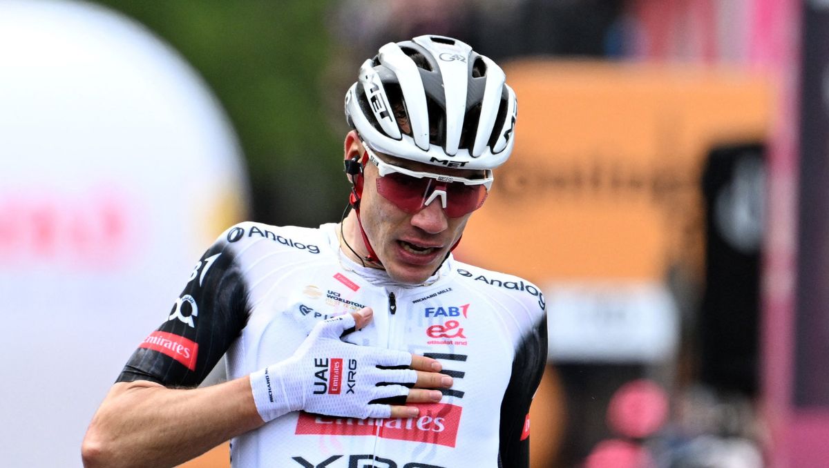 Juan Ayuso, compañero de Del Toro, abandona el Giro de Italia 2025 (Reuters)