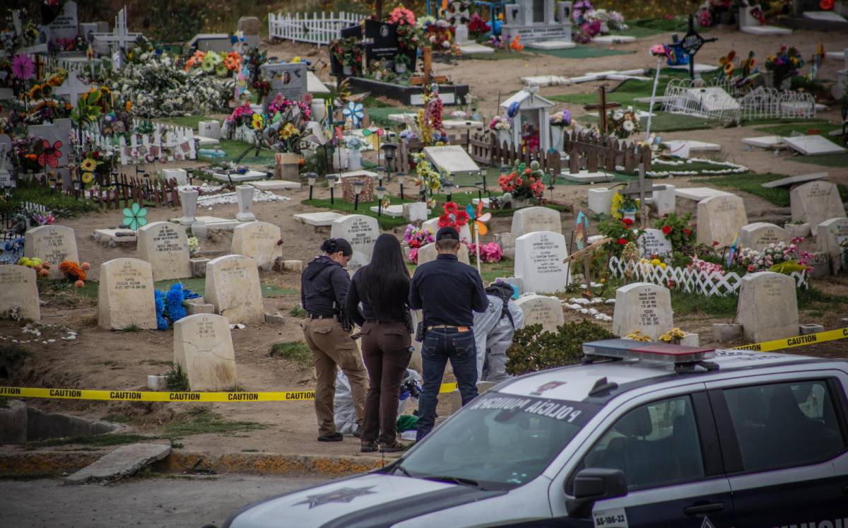 Matan a un hombre en panteón de Tijuana