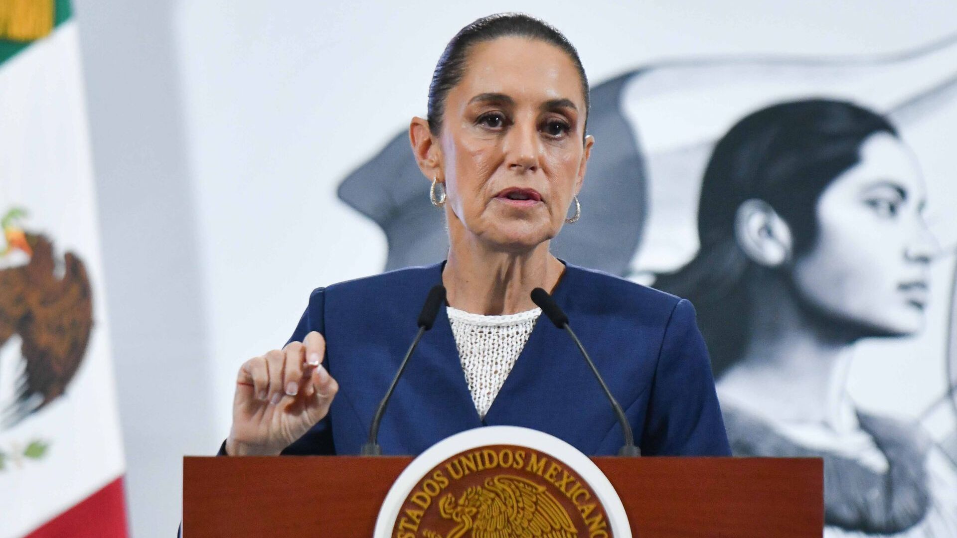 Sheinbaum anuncia plan para impulsar inversión y producción de medicamentos