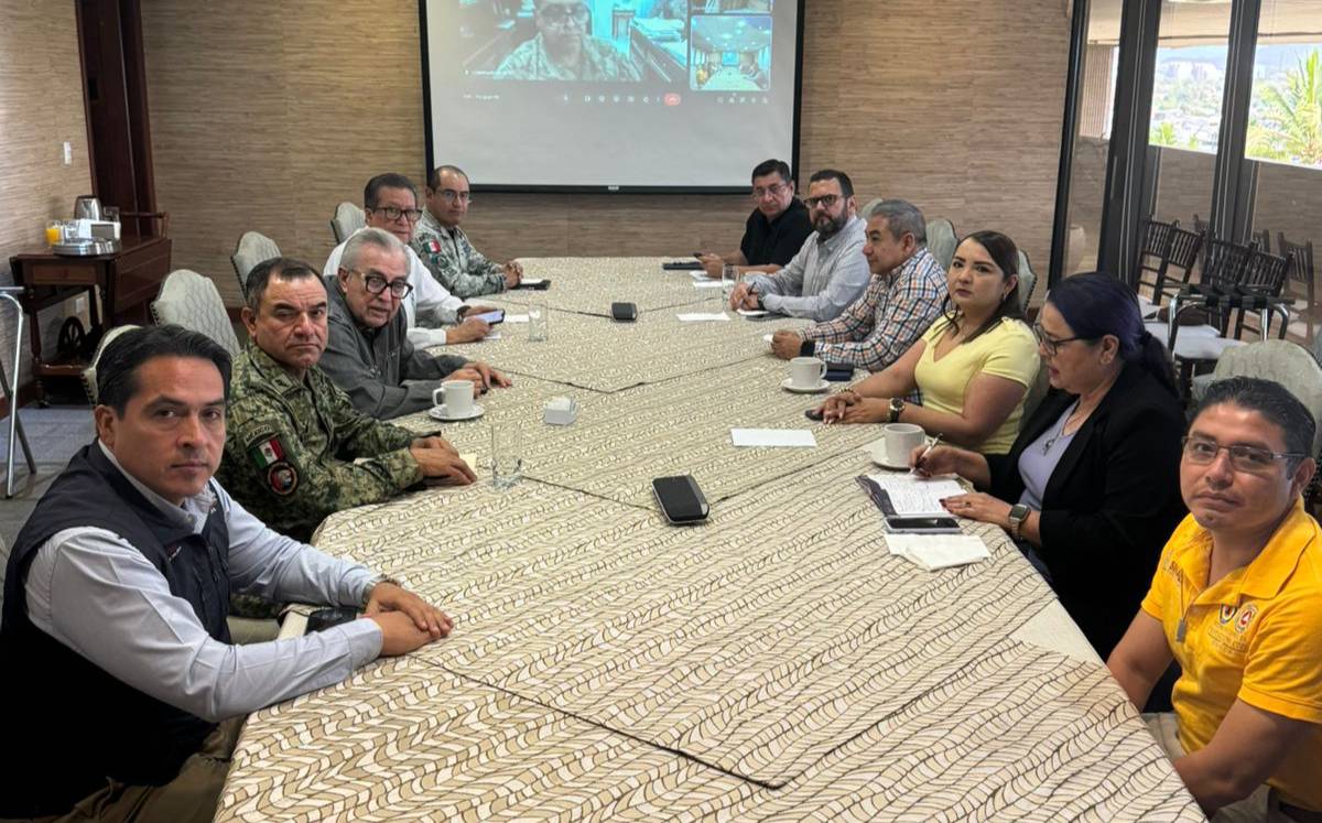 Sinaloa se prepara ante la tormenta "Alvin"