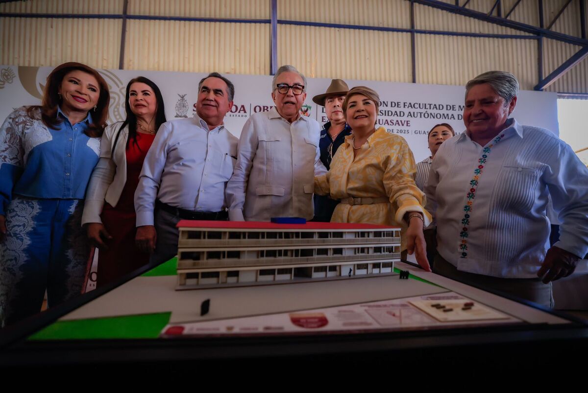 Rubén Rocha Moya reafirmó su compromiso con la UAS, anunciando la construcción de dos nuevas Facultades de Medicina. | Especial