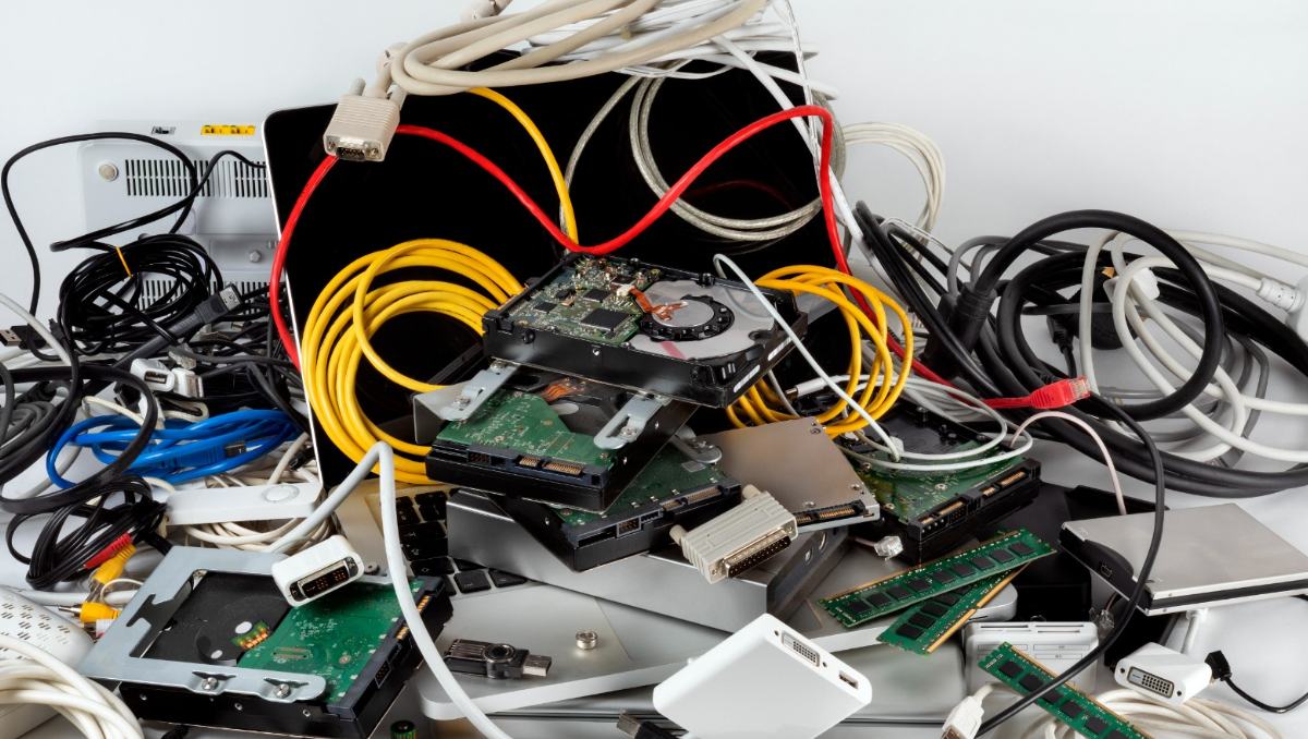 México alcanzará en 2050 niveles globales de basura electrónica. | Especial