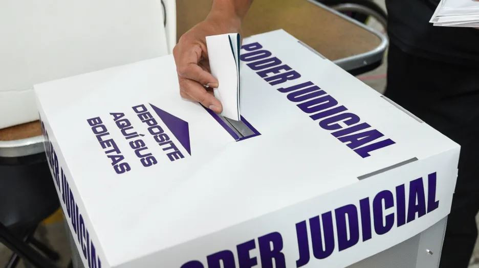  avala decisión del INE