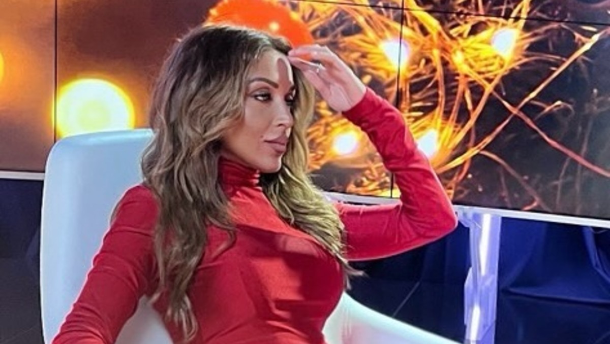 Critican a Claudia García por preguntar sobre el América a jugadores de Cruz Azul (Instagram @garciamunoz.claudia)