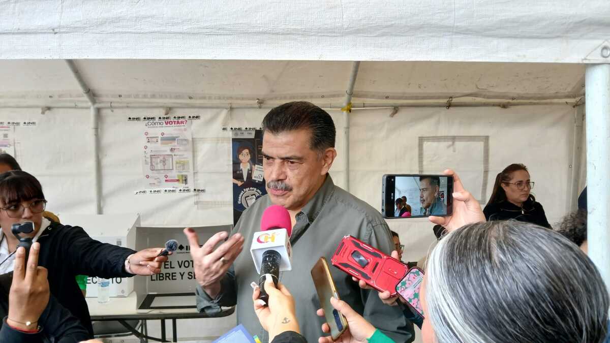 Francisco Olvera Ruiz, ex gobernador de Hidalgo, desmintió su supuesto ingreso a Morena