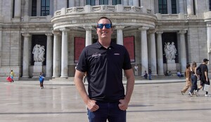 Kyle Busch, dos veces campeón de NASCAR Cup Series, en la Ciudad de México