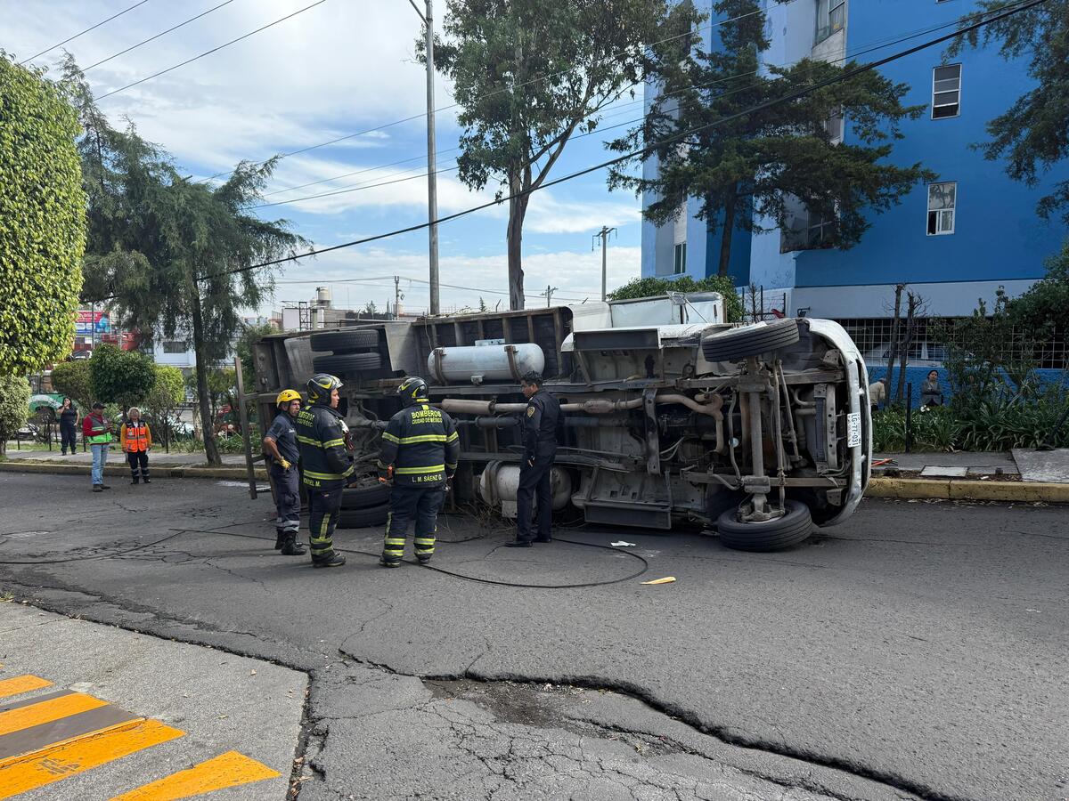 Autoridades investigan las causas del  accidente. | Foto: Ramón Ramírez