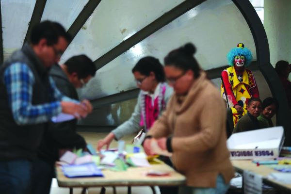 La consejera presidenta del IEEM, Amalia Pulido, resaltó que se marcó un nuevo paradigma en los mecanismos democráticos en los límites de la acción.
