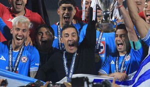 Vicente Sánchez se iría de Cruz Azul por la puerta grande y con buenos números luego de su título de Concacaf Champions Cup