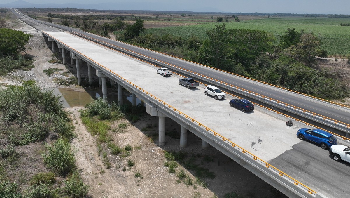 Carreteras de Tamaulipas en construcción.