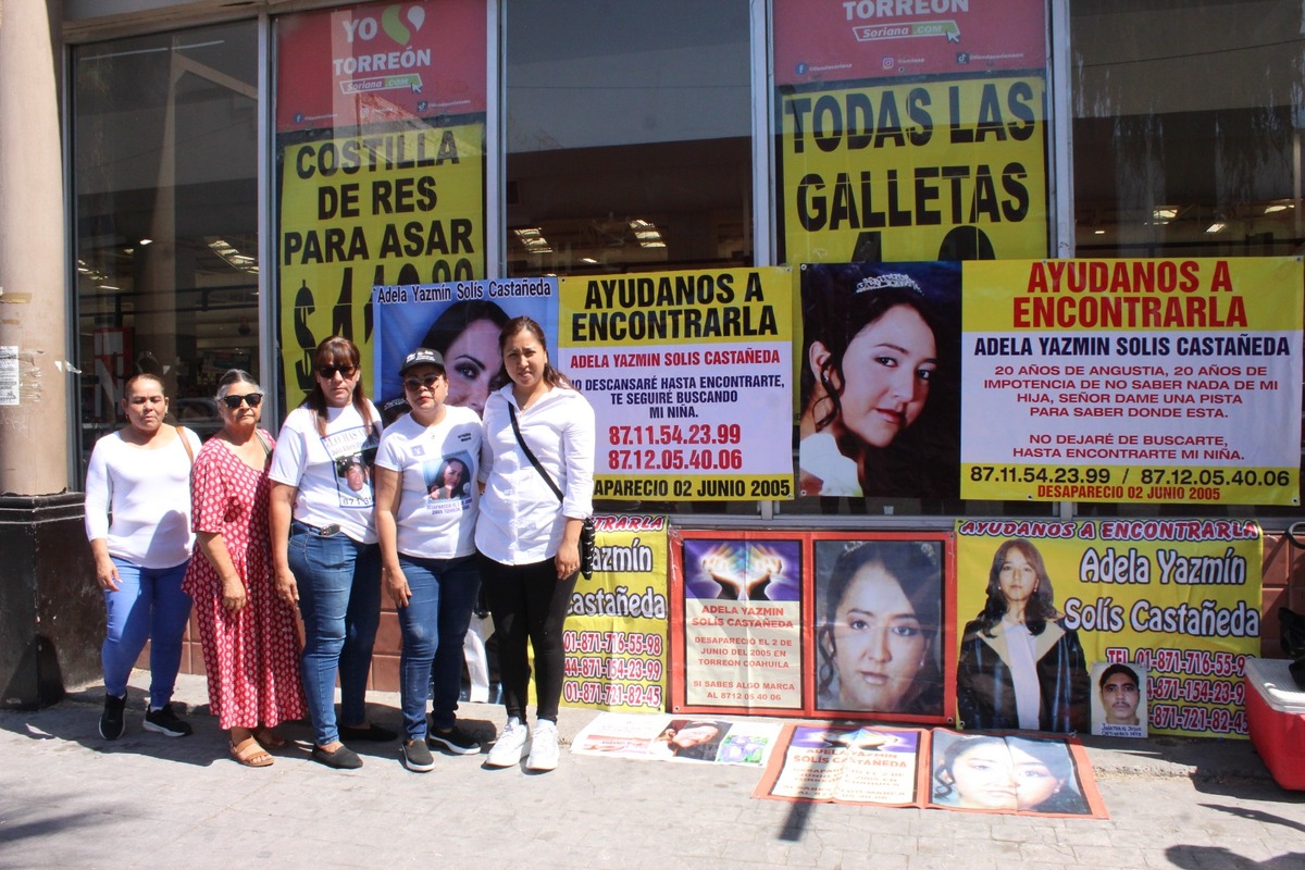 Familiares de Adela Yazmín Solis. | Roberto Amaya