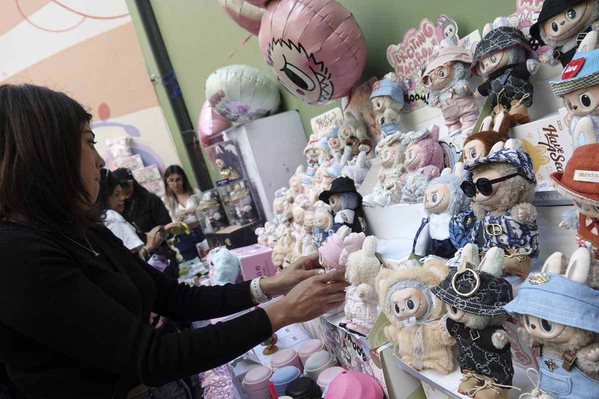 Los juguetes, videojuegos y experiencias de la infancia motivan a las y los jóvenes-adultos a seguir con su día a día | Cuartoscuro