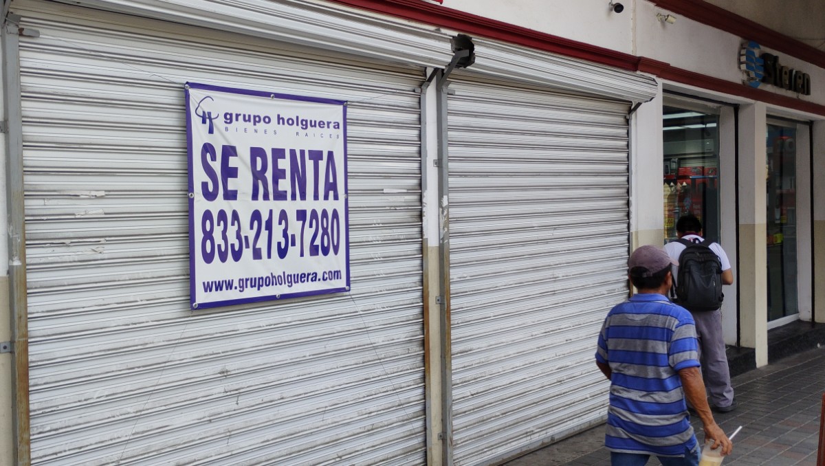 Local cerrado en la Zona Centro de Tampico. (Víctor Durán)