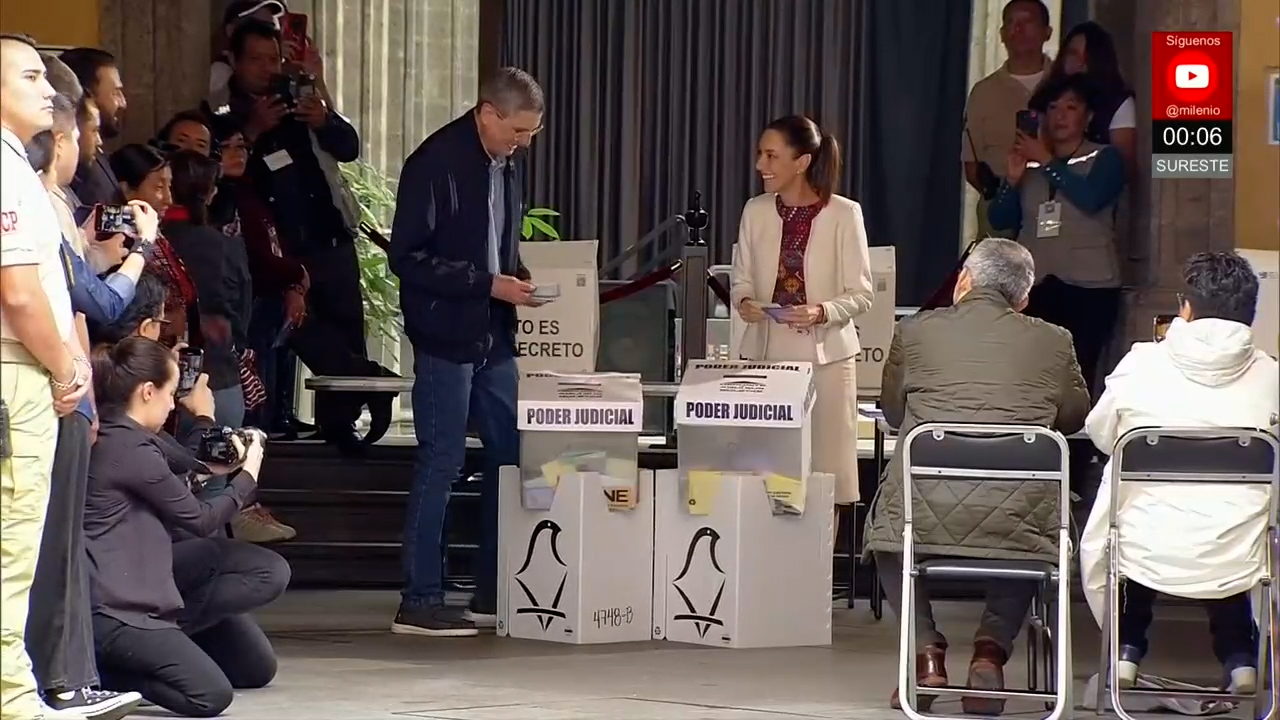Con apenas 13% de participación, AMLO se hace presente en jornada judicial clave