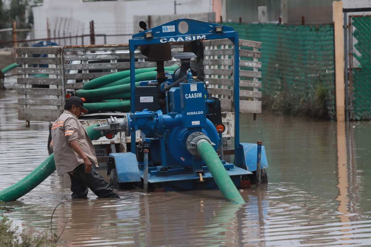 Río de las avenidas se desbordó por intensa lluvia. (Jorge Sánchez)