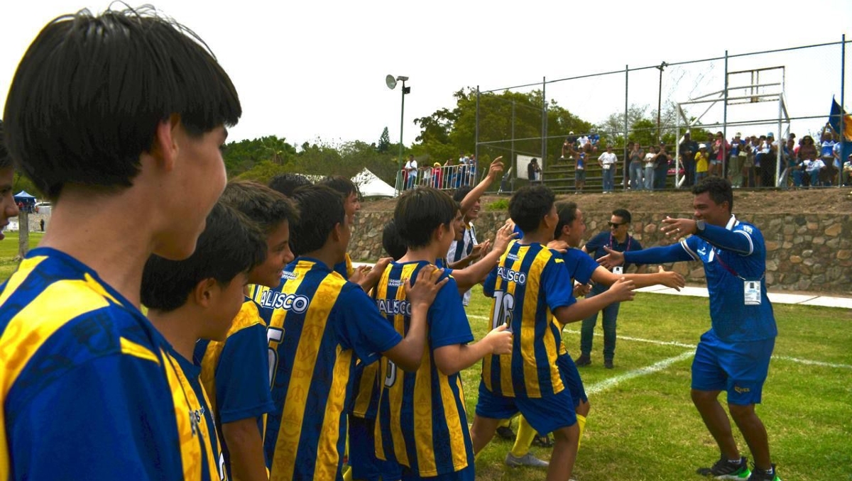 La selección de fútbol Jalisco ganó en dos de las cuatro categorías de la competencia (Foto: Cortesía)