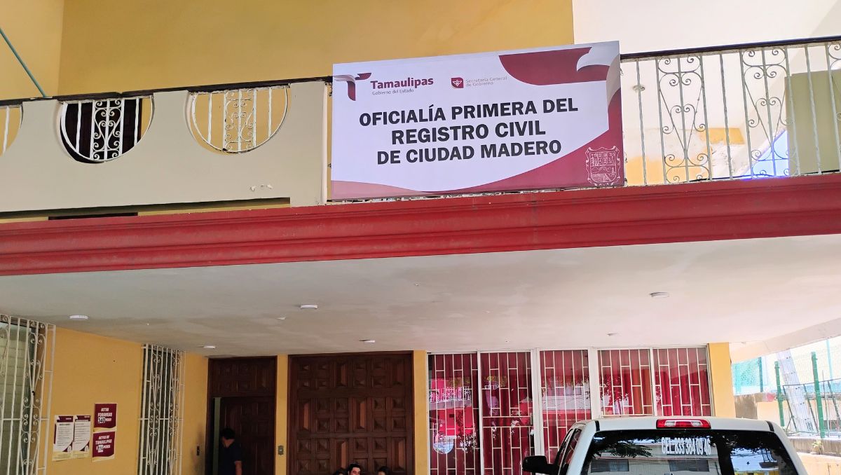 Con la celebración de una boda, entraron en funcionamiento las nuevas instalaciones del Registro Civil en Madero. (Mario Juárez)