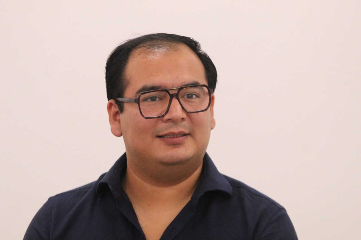 Eduardo Niave Tenor de la Camerata de Coahuila. | Roberto Amaya