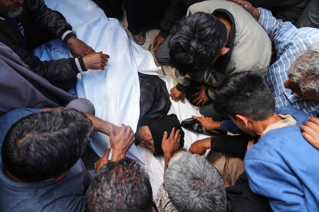 Mueren 4 periodistas en ataque israelí contra hospital de Gaza