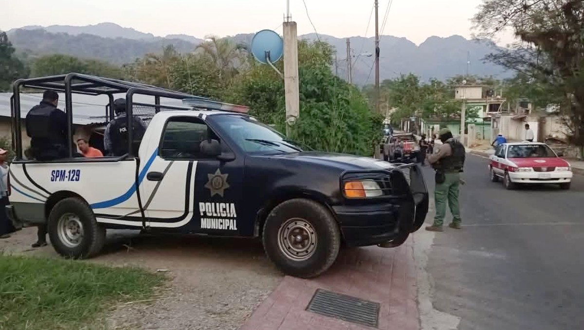 Los oficiales discutieron durante un patrullaje en Tomatlán, Veracruz, y utilizaron sus armas de cargo. | Especial