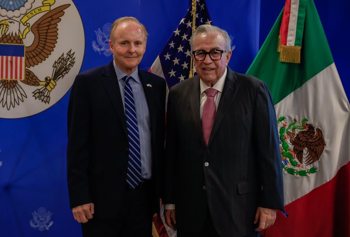 Los secretarios de Turismo, Economía y Agricultura también fueron invitados al evento.